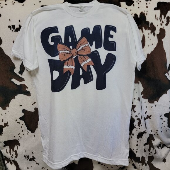Game Day Bow Football Tee Graphic Short Sleeve T-Shirt - Picture 1 of 5